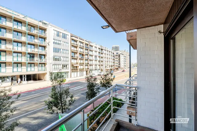 Apartment for sale in Oostduinkerke – 1/10