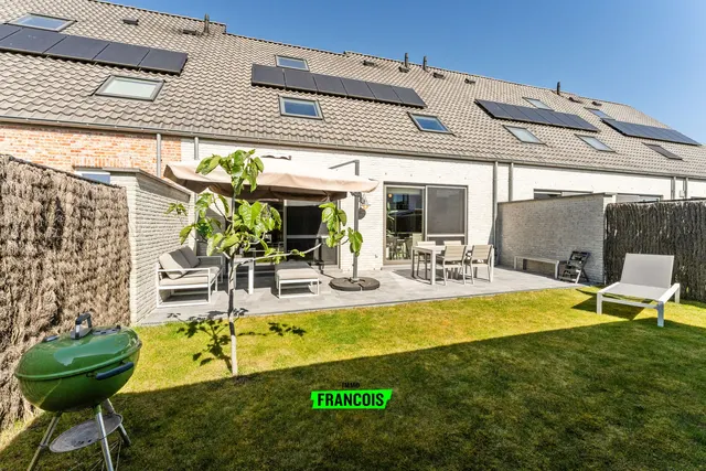Huis te koop in Ruiselede – 1/10