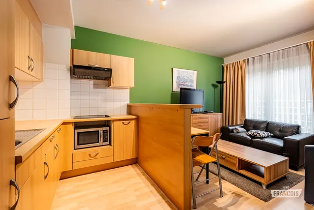 Appartement te koop in Brussel – 1/10