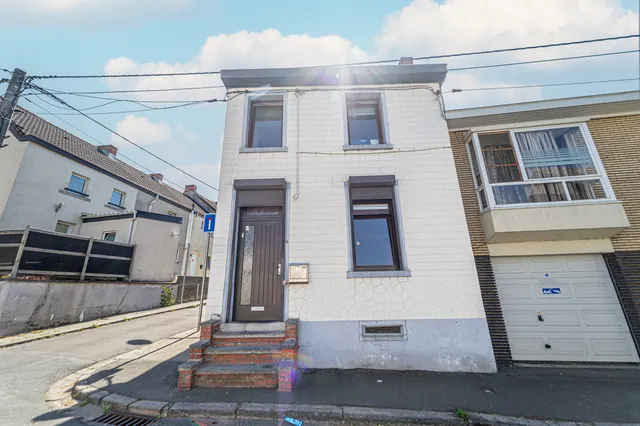 Maison à vendre à Manage – 1/5