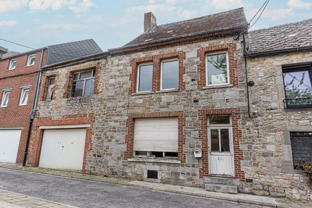 Huis te koop in Philippeville – 1/5
