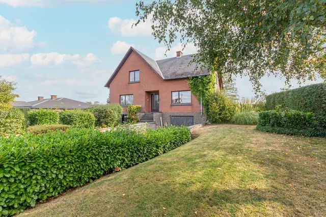 Villa à vendre à Mariembourg – 1/5