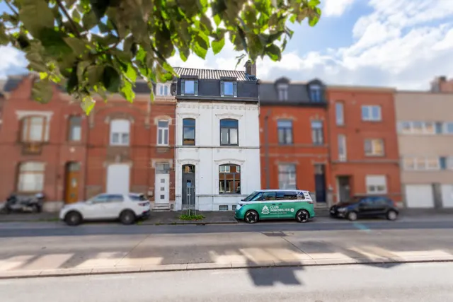 Maison à vendre à La-Louviere – 1/5