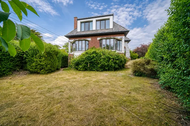 Villa à vendre à Thuin – 1/5