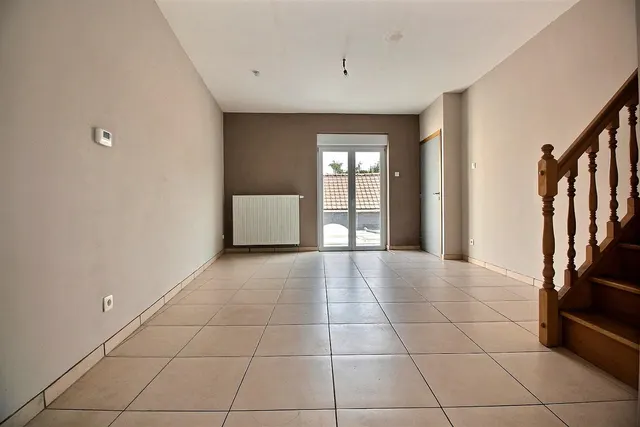 Appartement te huur in Péruwelz – 1/8