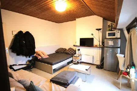 Studio te huur in Etterbeek – 1/4