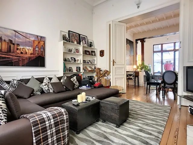 Rez-de-chaussée for rent in Bruxelles – 1/10