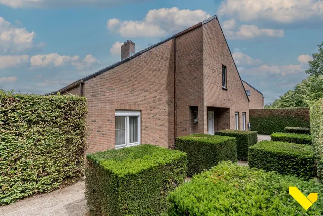 Huis te koop in Grobbendonk – 1/10