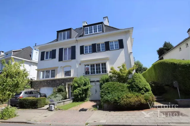 Huis te huur in Woluwe-Saint-Pierre – 1/10