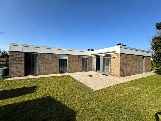 Bungalow te koop in Anzegem – 1/9