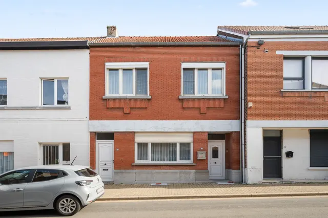 Huis à vendre à Neerwinden – 1/10