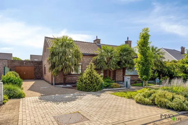 Maison à vendre à Melsele – 1/10