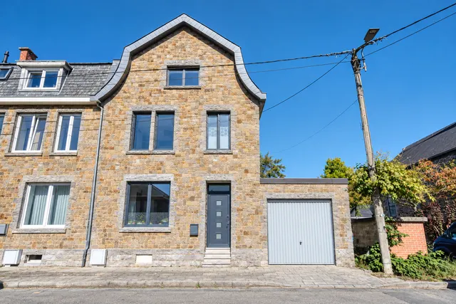 Huis te koop in Wepion – 1/10