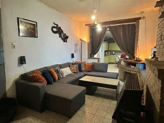 Huis te koop in Leuze-en-Hainaut – 1/10