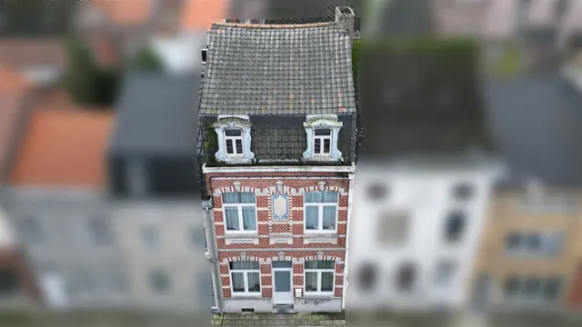 Huis te koop in Leuze-En-Hainaut – 1/10