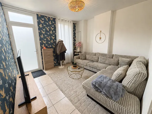 Huis te huur in Péruwelz – 1/10