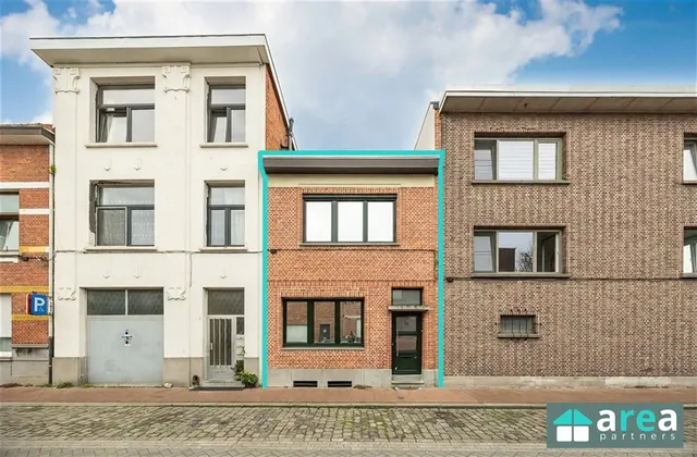 Huis te koop in Deurne – 1/10
