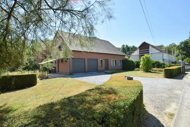 Huis te koop in Kapelle-Op-Den-Bos – 1/10