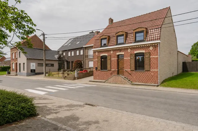 Woning te koop in Zwevegem – 1/10