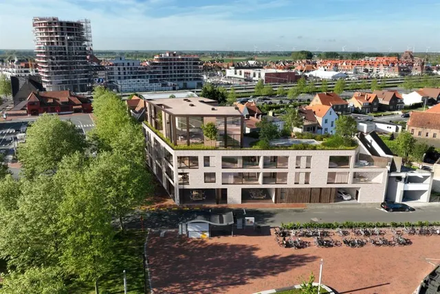 Appartement te koop in Knokke – 1/3