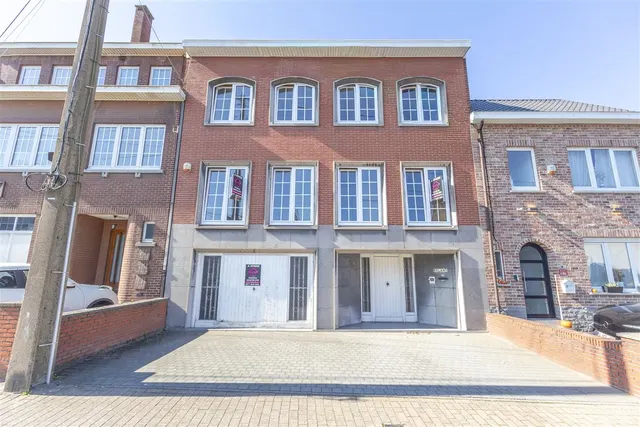 Huis te koop in Jumet – 1/10