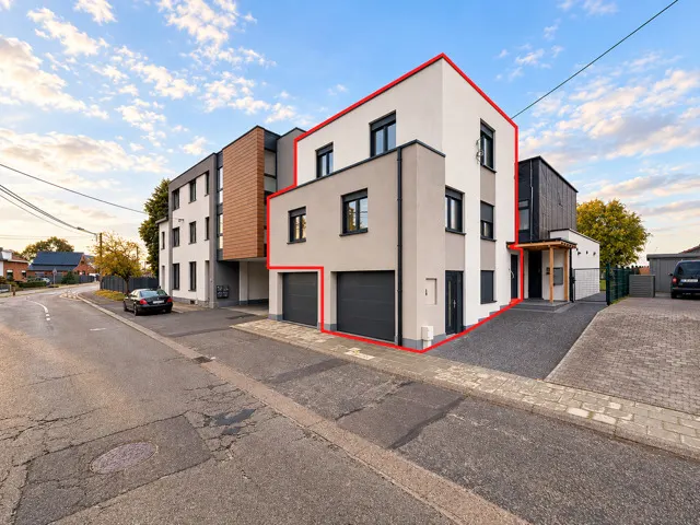 Huis te koop in Nivelles – 1/10