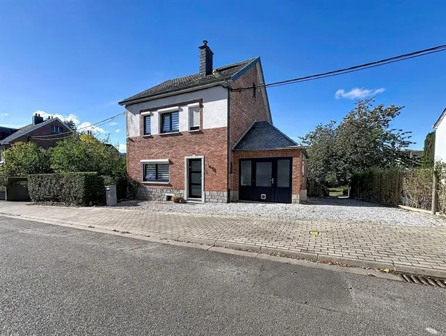 Huis te koop in Couvin – 1/10