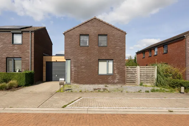 Huis te koop in Ruiselede – 1/10