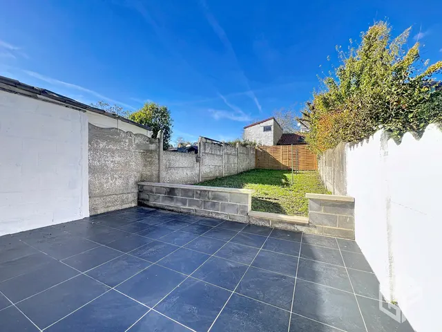 Appartement te huur in Gembloux – 1/9
