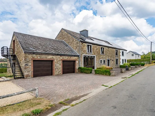 Huis te koop in Saint-Hubert – 1/10