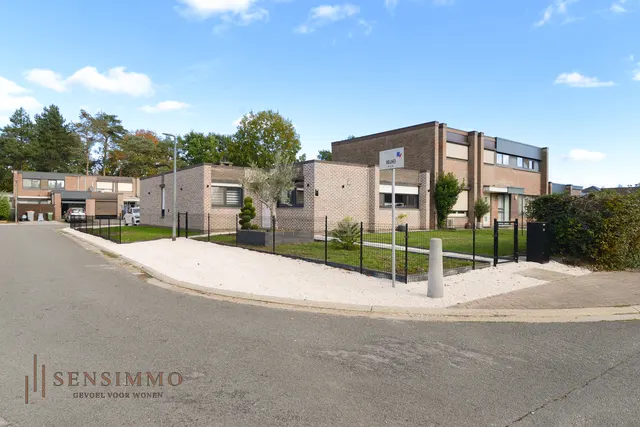 Maison à vendre à Maasmechelen – 1/10