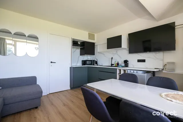 Appartement te koop in De Haan – 1/8