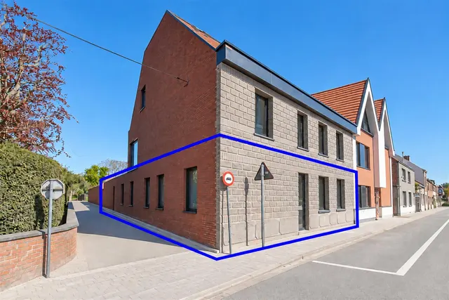 Huis te koop in Eernegem – 1/8