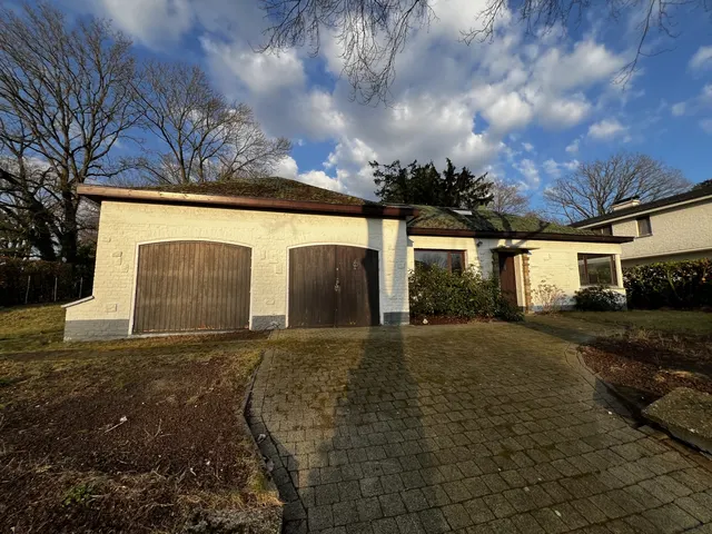 Villa à vendre à Rhode-Saint-Genese – 1/10