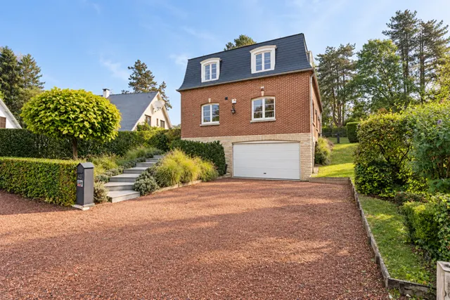 Huis te koop in Waterloo – 1/10