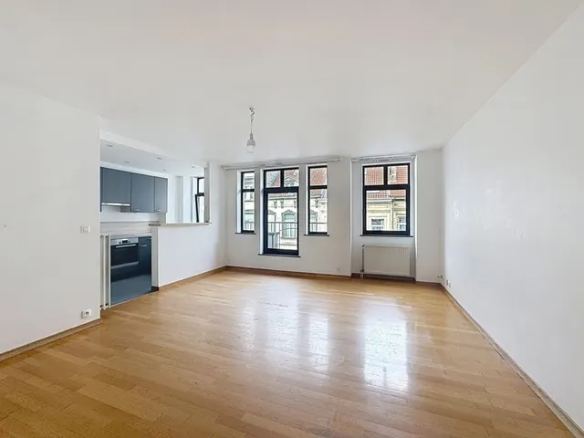 Appartement te huur in Ixelles – 1/10
