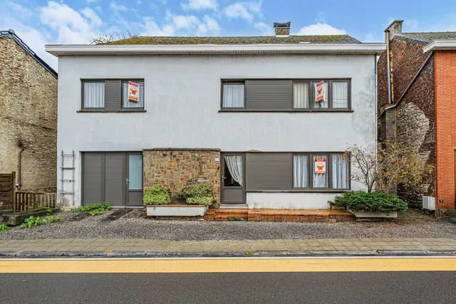 Huis te koop in Falisolle – 1/10