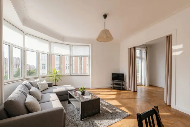 Appartement te koop in Forest – 1/10