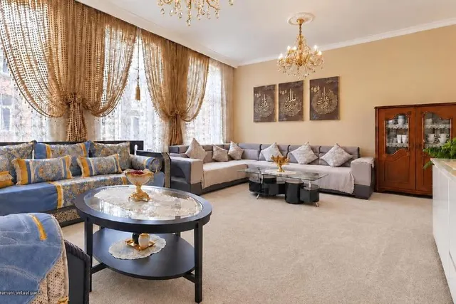 Appartement te koop in Schaarbeek – 1/9