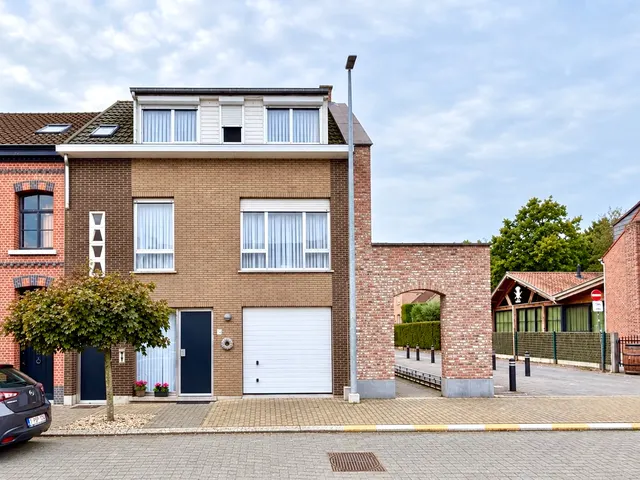 Maison à vendre à Waasmunster – 1/10