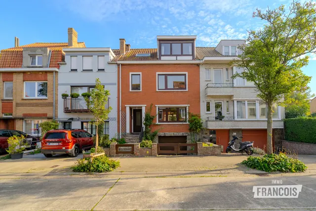Huis te koop in Oostende – 1/10
