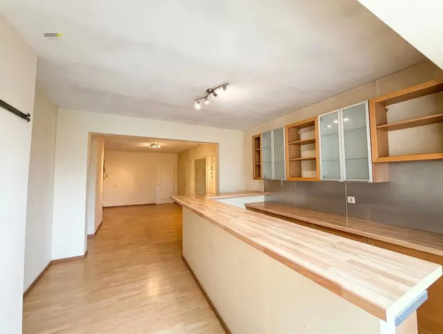 Appartement te huur in Anderlecht – 1/9