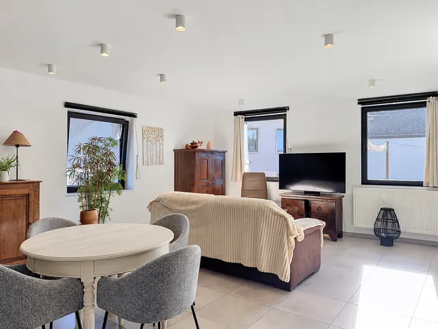 Appartement te huur in Marche-en-Famenne – 1/10
