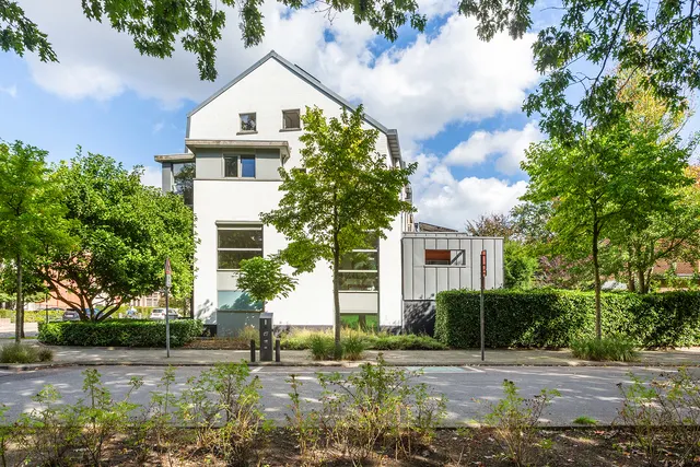 Buitengewoon huis te koop in Berchem – 1/22