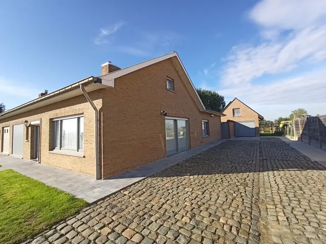 Huis te koop in Alveringem – 1/10