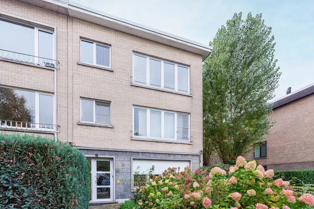 Dakappartement à vendre à Wilrijk – 1/17