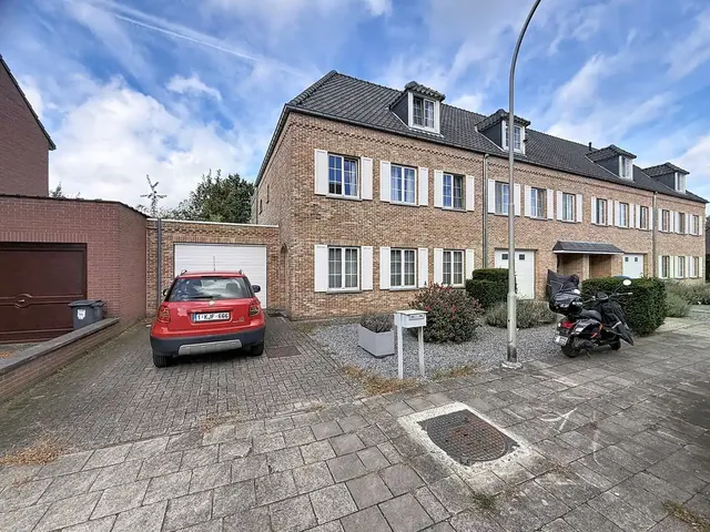 Huis te huur in Brasschaat – 1/10