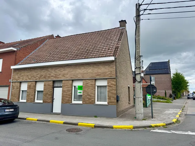 Huis te koop in Waregem – 1/10