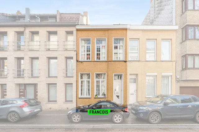 Huis te koop in Oostende – 1/10