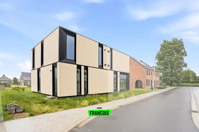 Huis te koop in Poperinge – 1/10